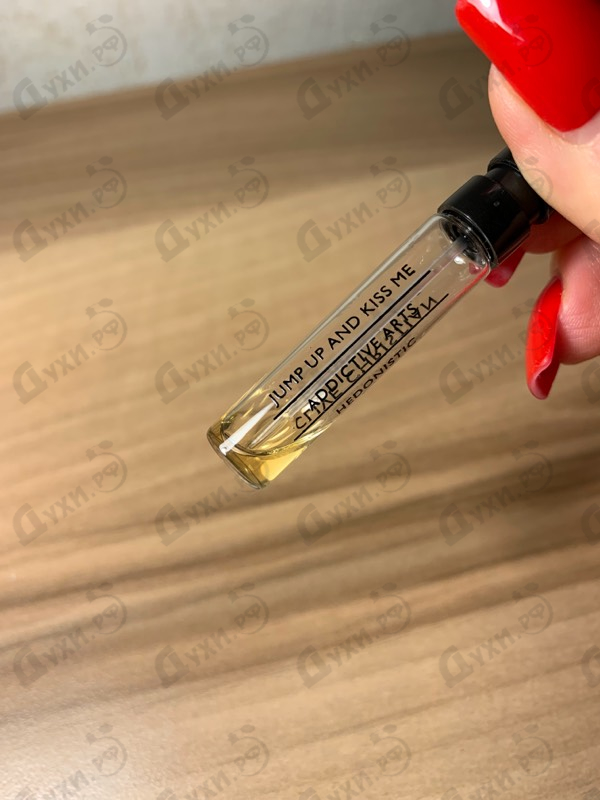 Парфюмерия Jump Up And Kiss Me Hedonistic от Clive Christian