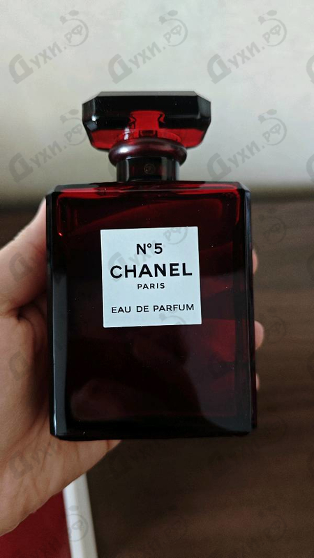 Купить Chanel No 5 Eau De Parfum Red Edition от Chanel