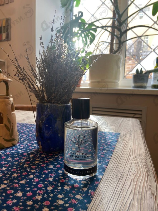 Парфюмерия Flavia Vanilla от Parle Moi de Parfum