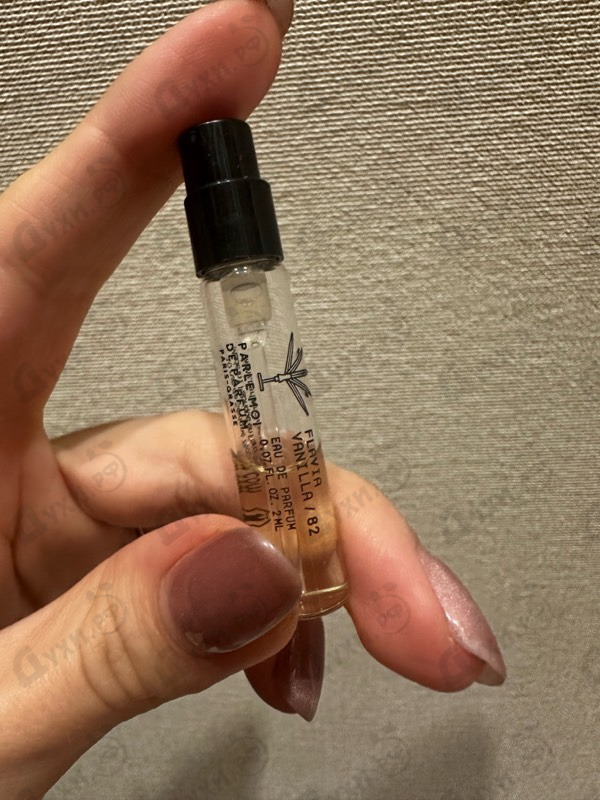 Духи Flavia Vanilla от Parle Moi de Parfum