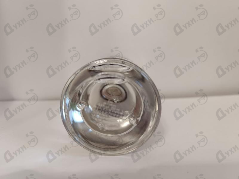 Духи Totally White от Parle Moi de Parfum Парфюмерия Parle Moi de Parfum Totally White