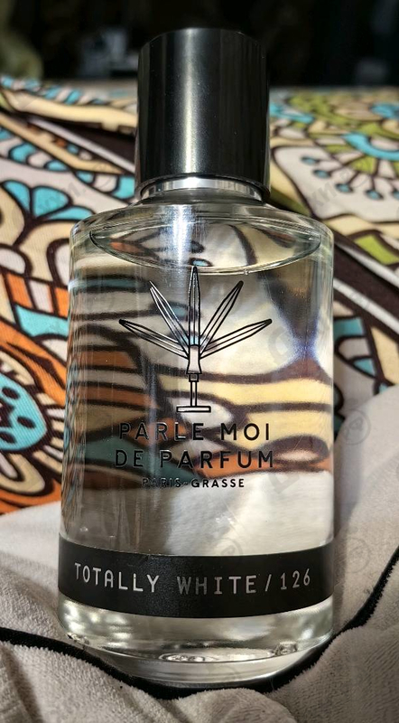 Парфюмерия Totally White от Parle Moi de Parfum