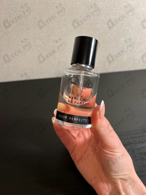 Духи Woody Perfecto от Parle Moi de Parfum