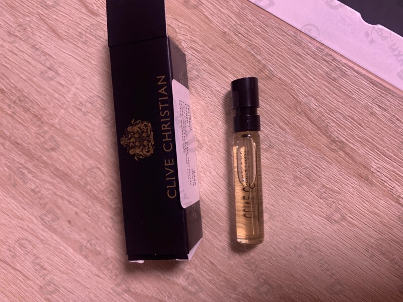 Парфюмерия C For Men Woody Leather With Oudh Intense от Clive Christian