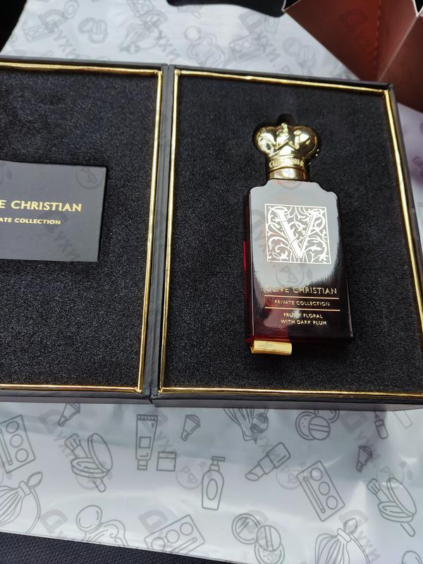 Отзывы Clive Christian V For Women Fruity Floral With Dark Plum Парфюмерия V For Women Fruity Floral With Dark Plum от Clive Christian