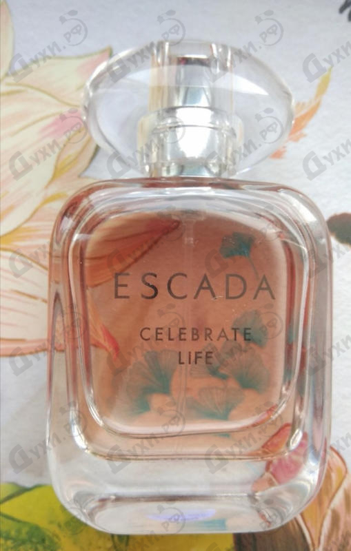 Купить Escada Celebrate Life