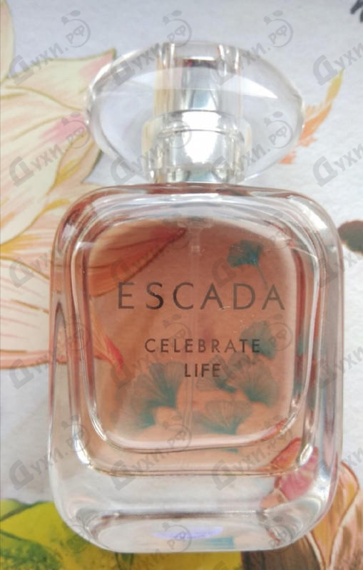 Духи Celebrate Life от Escada