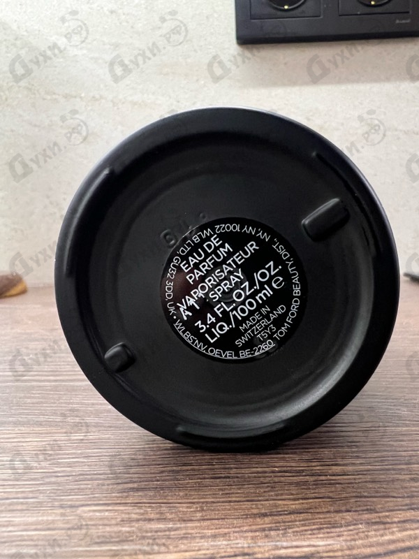 Парфюмерия Tom Ford Ombre Leather (2018)