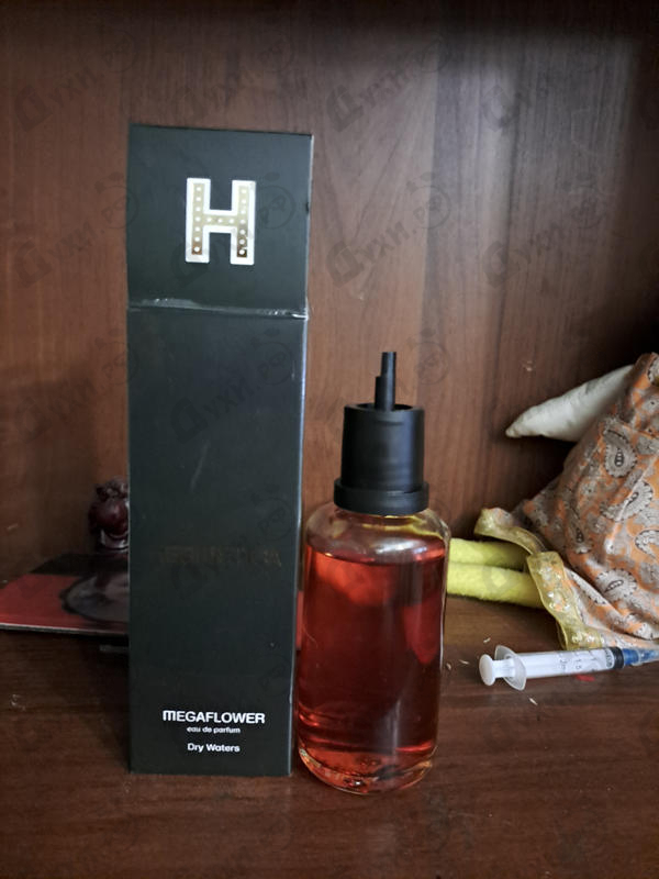 Духи Megaflower от Hermetica
