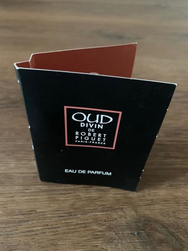 Купить Oud Divin от Robert Piguet