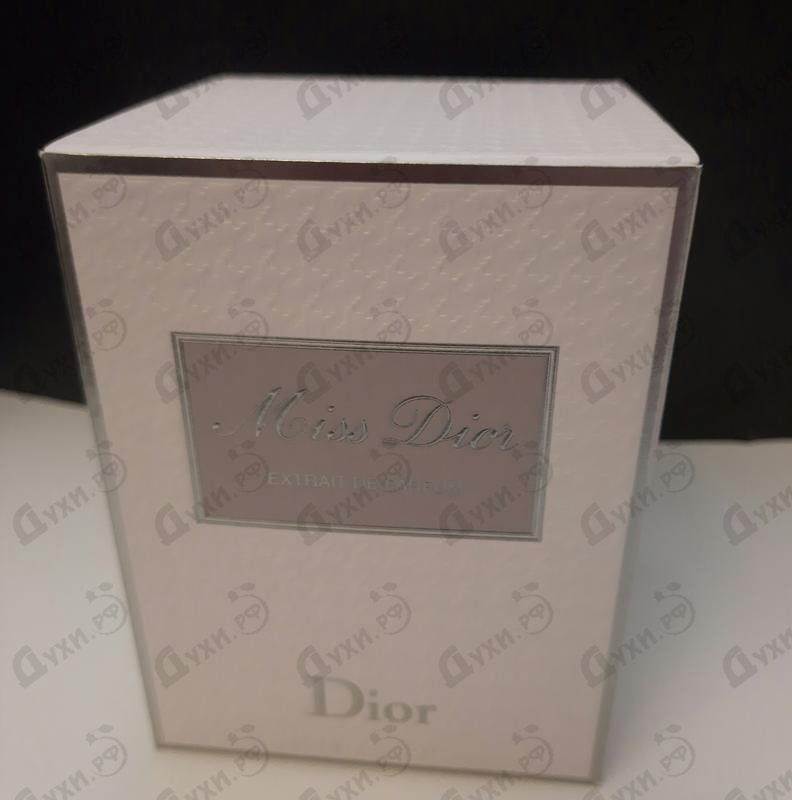Парфюмерия Miss Dior Extrait De Parfum (2014) от Christian Dior Парфюмерия Christian Dior Miss Dior Extrait De Parfum (2014)