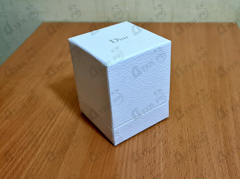 Парфюмерия Christian Dior Miss Dior Extrait De Parfum (2014) Купить Miss Dior Extrait De Parfum (2014) от Christian Dior