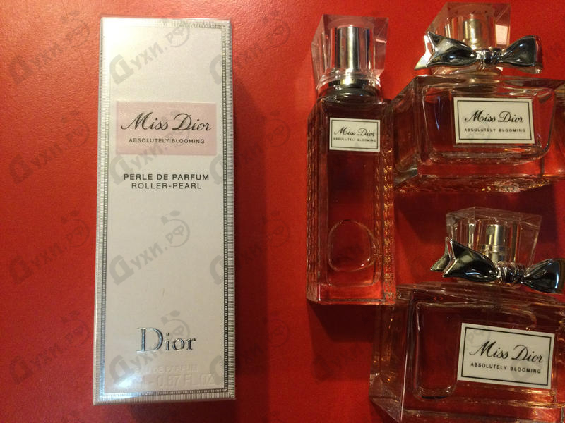 Отзыв Christian Dior Miss Dior Absolutely Blooming Roller Pearl Купить Miss Dior Absolutely Blooming Roller Pearl от Christian Dior