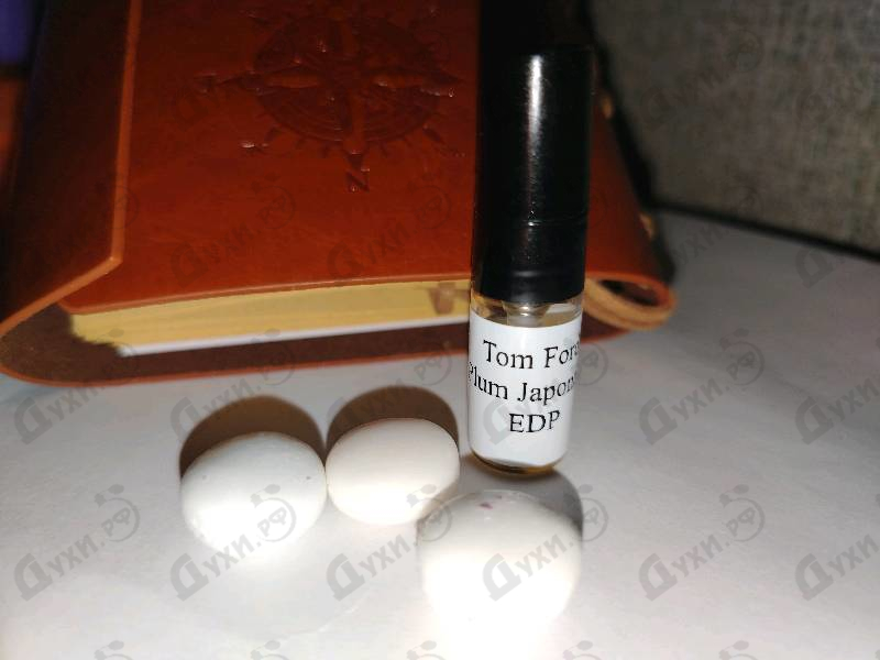 Купить Plum Japonais от Tom Ford