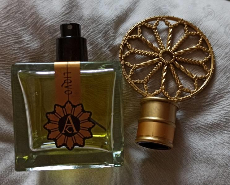 Купить Liquo от Angela Ciampagna