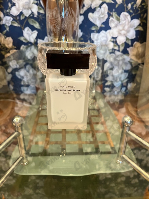 Парфюмерия Pure Musc For Her от Narciso Rodriguez