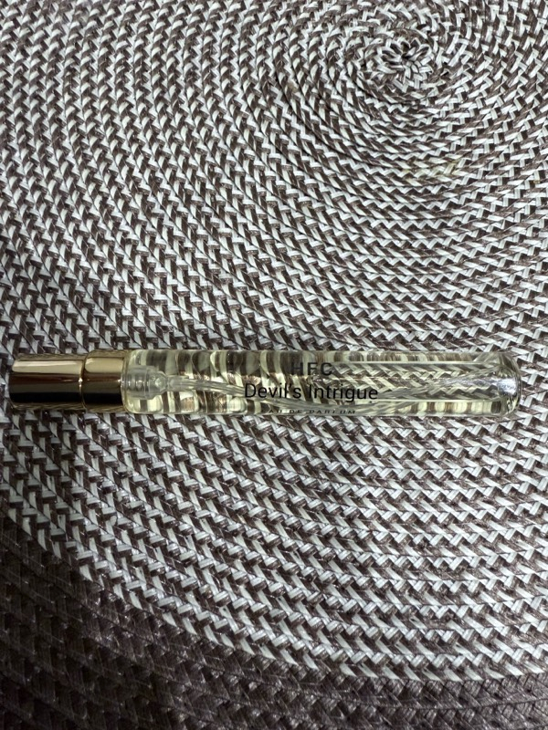 Духи Devil's Intrigue от Haute Fragrance Company