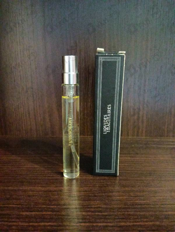 Купить Tapis Volant от Les Liquides Imaginaires