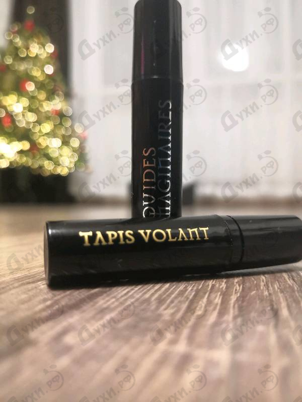 Духи Tapis Volant от Les Liquides Imaginaires