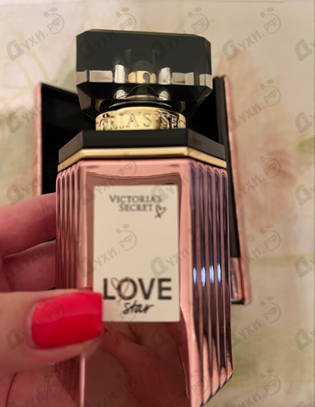 Парфюмерия Love Star от Victoria's Secret