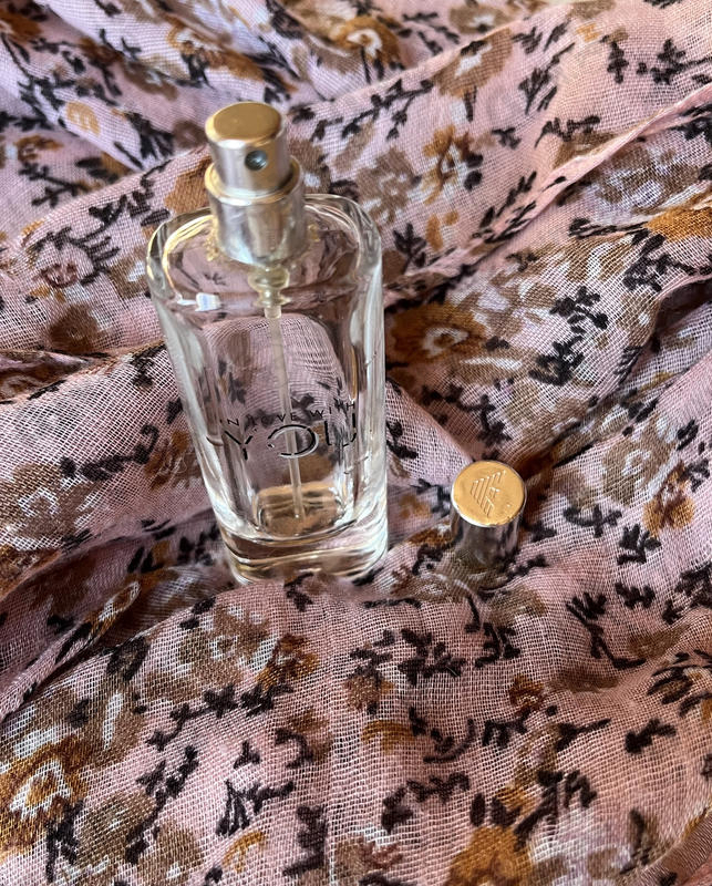 Духи Emporio Armani In Love With You от Giorgio Armani