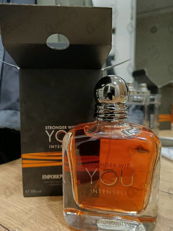 Купить Giorgio Armani Emporio Armani Stronger With You Intensely