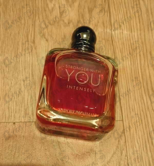 Духи Emporio Armani Stronger With You Intensely от Giorgio Armani