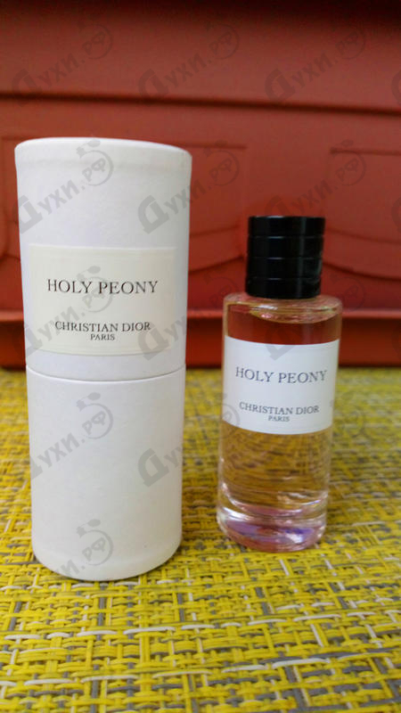 Купить Christian Dior Holy Peony