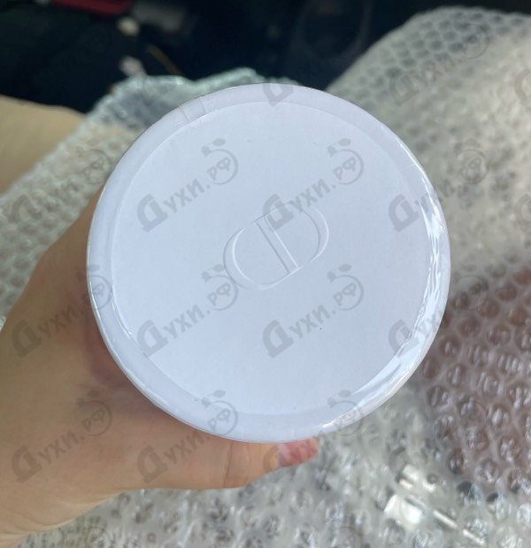 Парфюмерия Holy Peony от Christian Dior