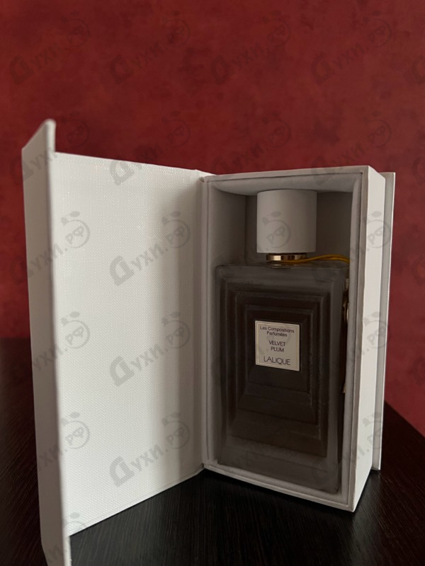 Купить Lalique Velvet Plum Купить Velvet Plum от Lalique