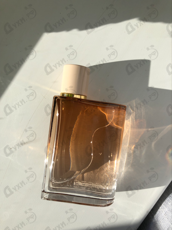 Купить Burberry Her Intense от Burberry