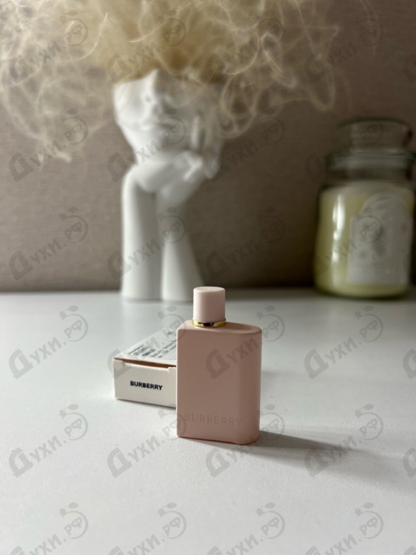 Купить Burberry Her Intense от Burberry