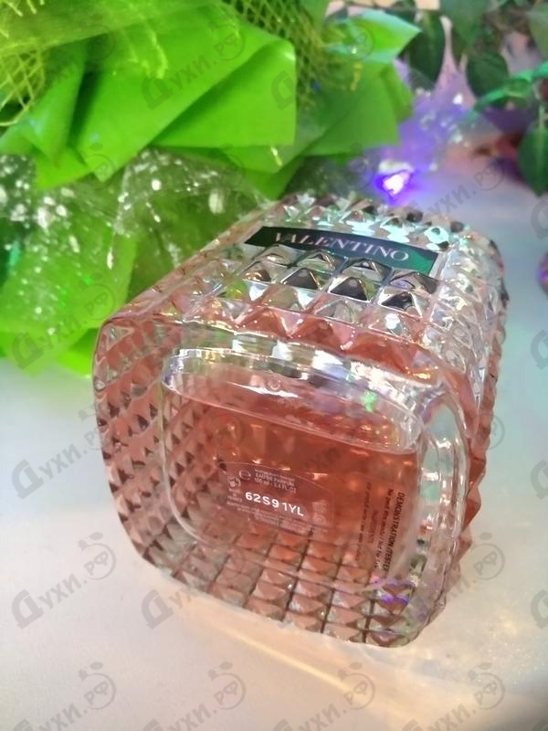 Купить Valentino Donna Born In Roma от Valentino Отзывы Valentino Valentino Donna Born In Roma