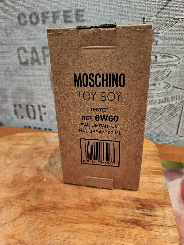 Купить Toy Boy от Moschino