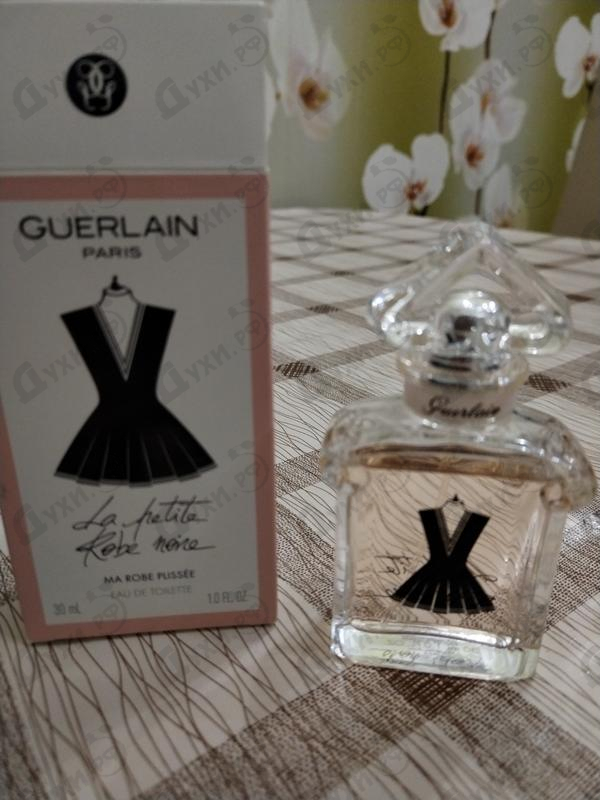 Купить La Petite Robe Noire Plissee от Guerlain