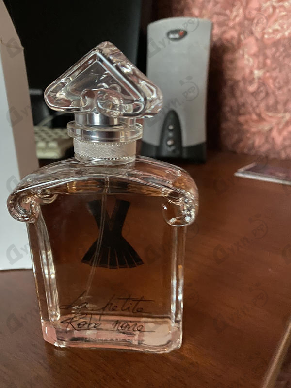 Парфюмерия La Petite Robe Noire Plissee от Guerlain