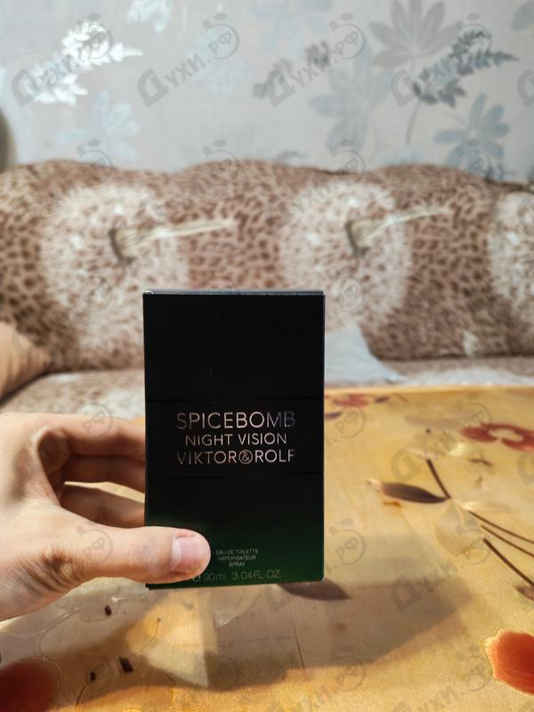 Парфюмерия Spicebomb Night Vision от Viktor & Rolf