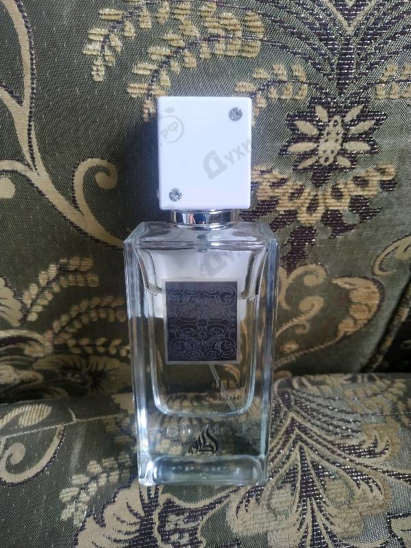 Парфюмерия Lattafa Perfumes Ana Abiyedh Духи Ana Abiyedh от Lattafa Perfumes