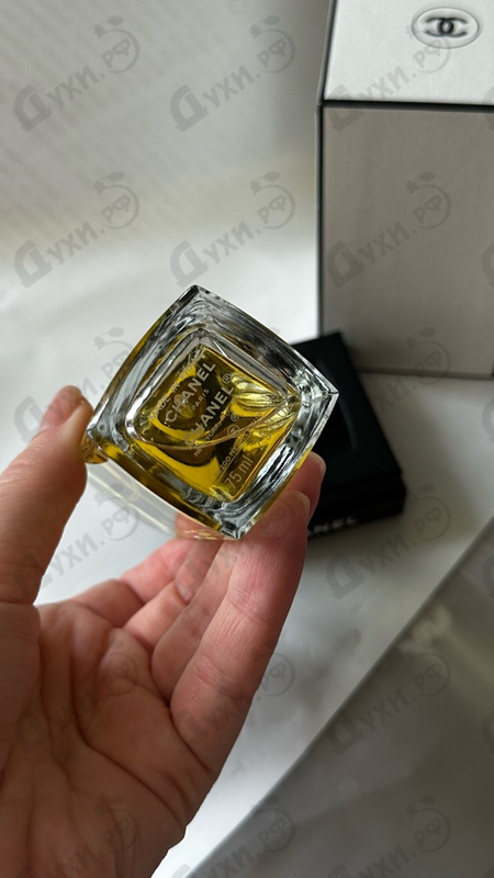 Парфюмерия La Pausa Eau De Parfum от Chanel