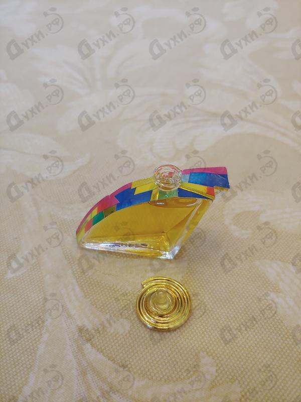 Парфюмерия Tres Jourdan от Charles Jourdan Парфюмерия Charles Jourdan Tres Jourdan