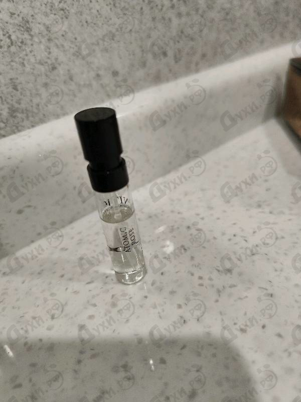 Духи Atomic Rose от Initio