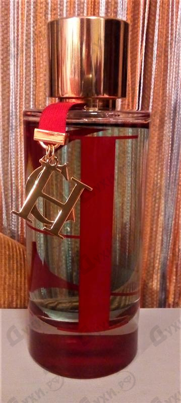 Духи Carolina Herrera CH L'Eau (2017) Купить CH L'Eau (2017) от Carolina Herrera