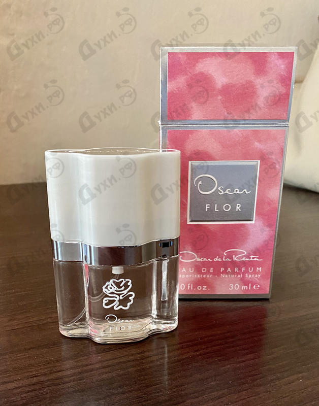 Парфюмерия Oscar Flor от Oscar De La Renta Отзыв Oscar De La Renta Oscar Flor