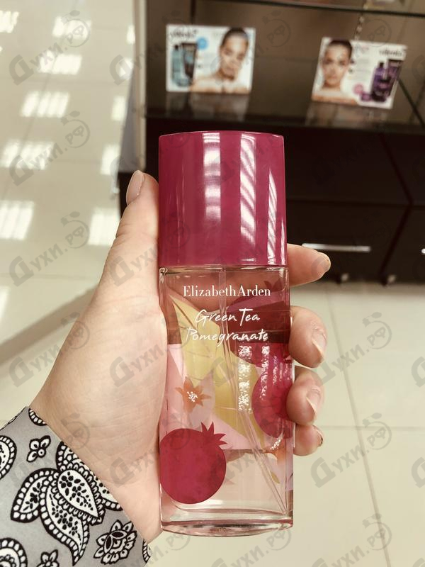 Духи Green Tea Pomegranate от Elizabeth Arden