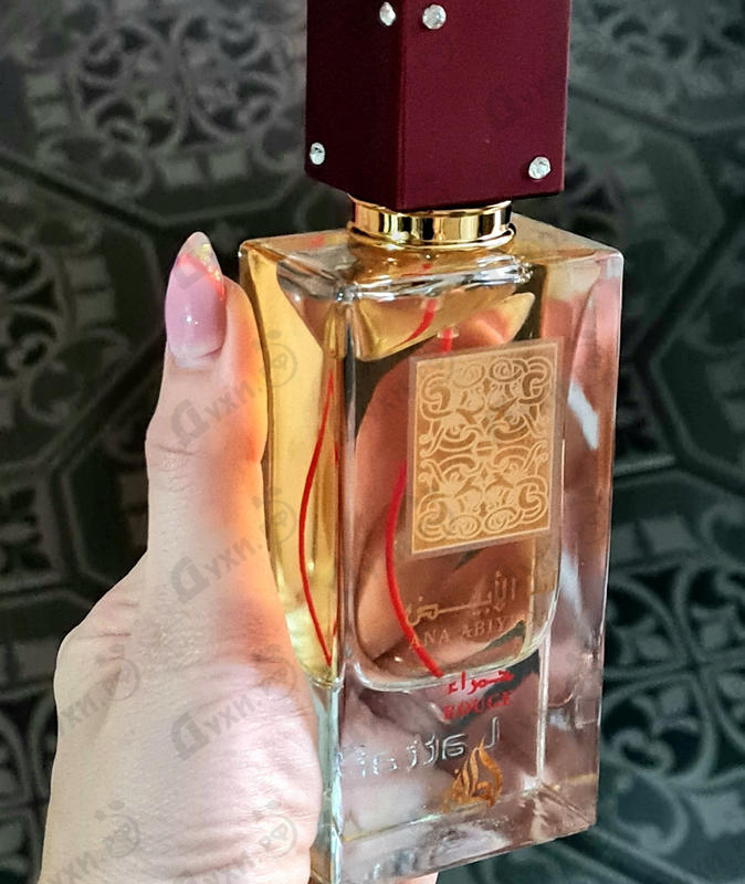 Духи Ana Abiyedh Rouge от Lattafa Perfumes