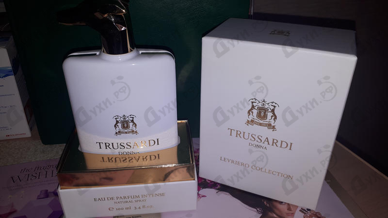 Парфюмерия Donna Levriero от Trussardi Парфюмерия Trussardi Donna Levriero