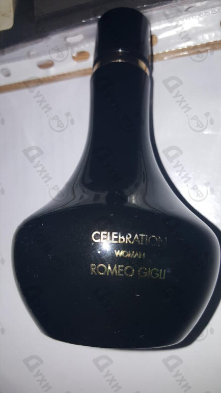 Купить Celebration от Romeo Gigli