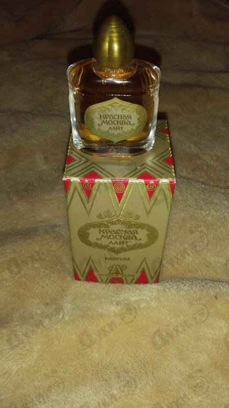 Парфюмерия Красная Москва Лайт от Новая Заря