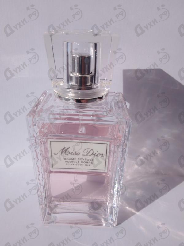 Отзывы Christian Dior Miss Dior Brume Soyeuse Pour Le Corps