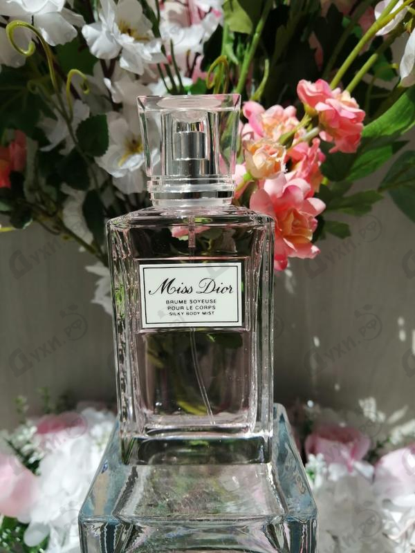 Купить Christian Dior Miss Dior Brume Soyeuse Pour Le Corps